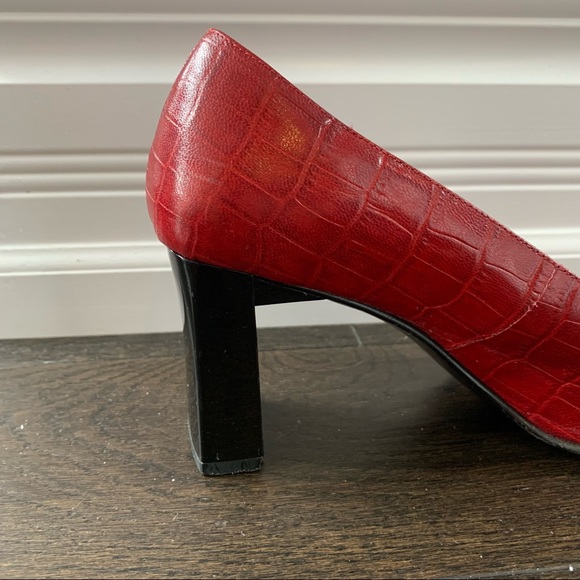 Pierre Michel Size 7 Red Leather High Heels - Picture 8 of 12